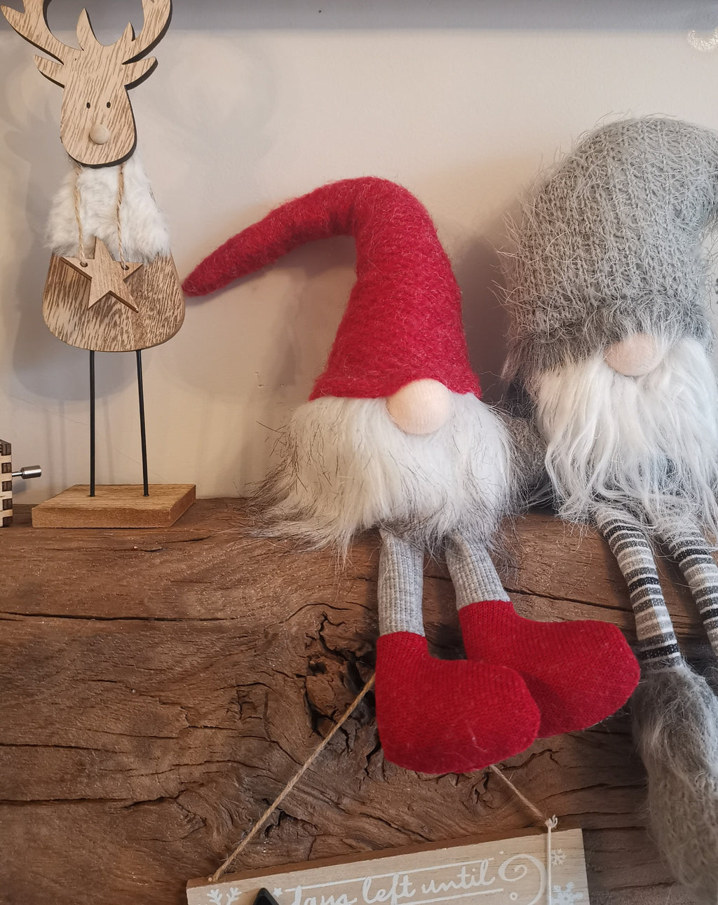 Small Red Santa Gonk - TBI